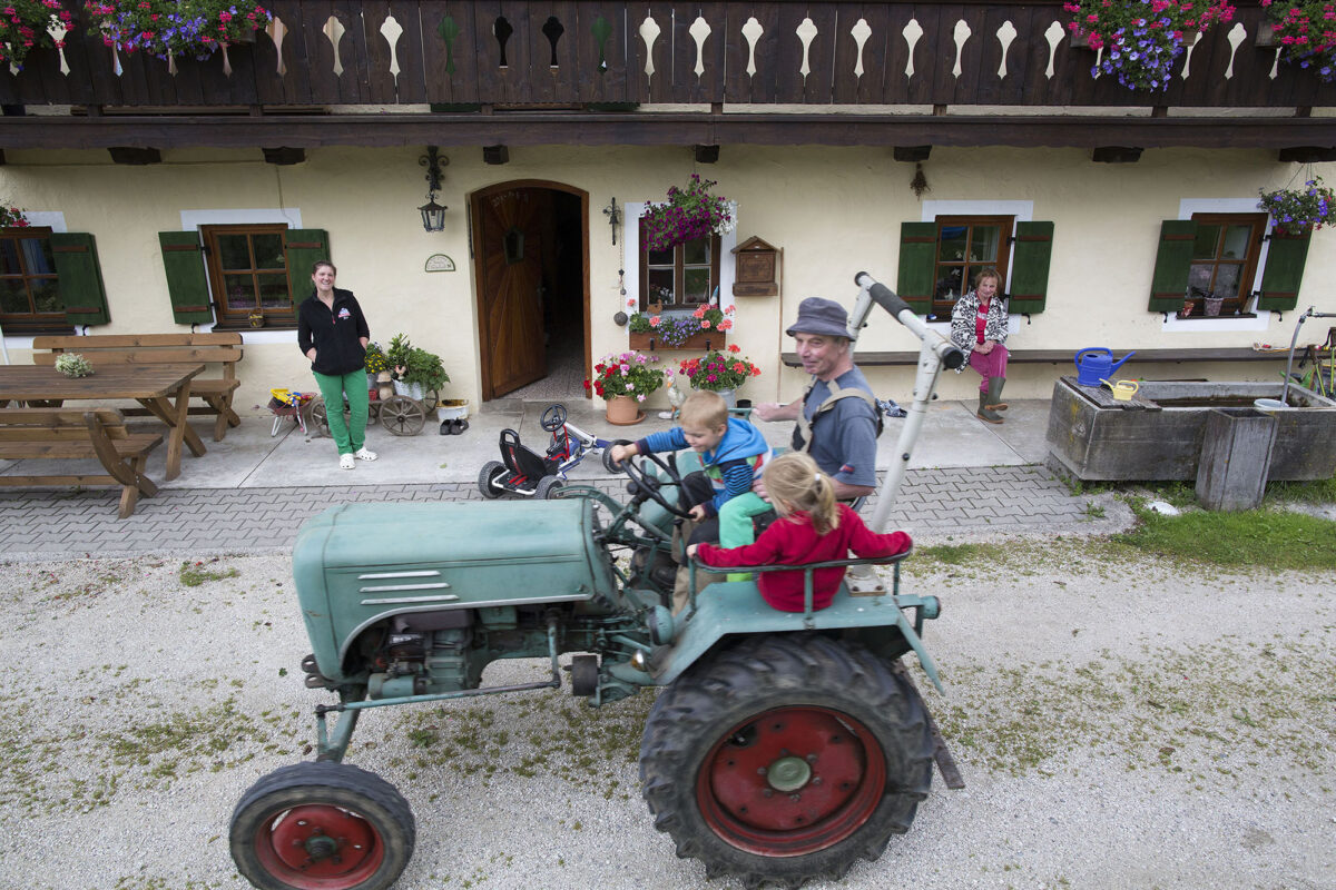 Dairy farmers in the Bavarian mountains